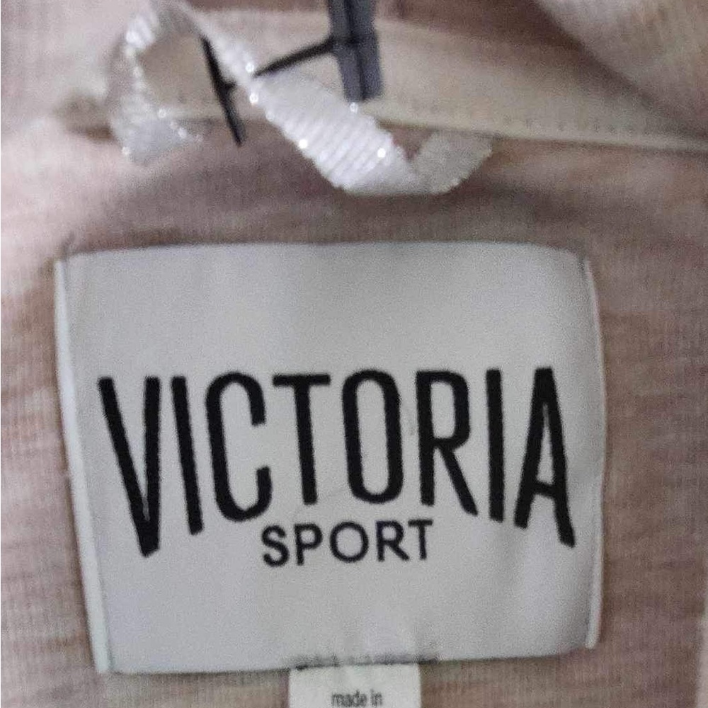 Victoria Sport hoodie S/P. Beautiful condition